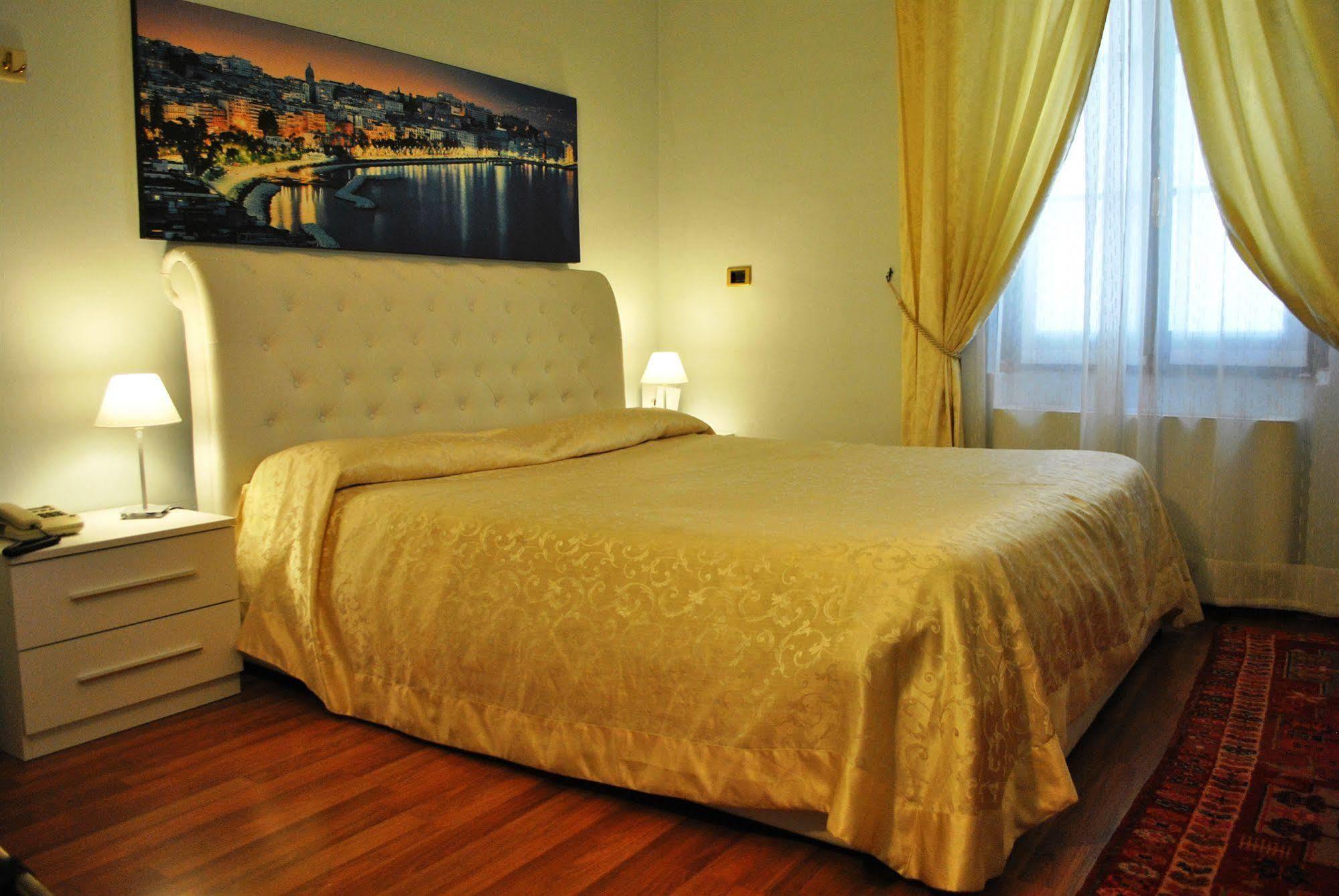 Hotel Il Loggiato Dei Serviti Como Exteriér fotografie